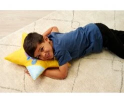 SIMBA TOYs KiKANiNCHEN Plush Star Cushion -Simba Toys kikaninchen plush star cushion 109461018 en 05