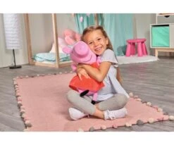 SIMBA TOYs Peppa Pig Plush Peppa, 33cm -Simba Toys peppa pig plush peppa 33cm 109261002 en 02