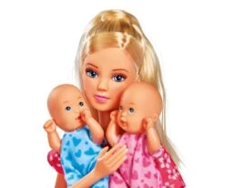 Simba Toys -Simba Toys steffi love babysitter 105730211 en 01